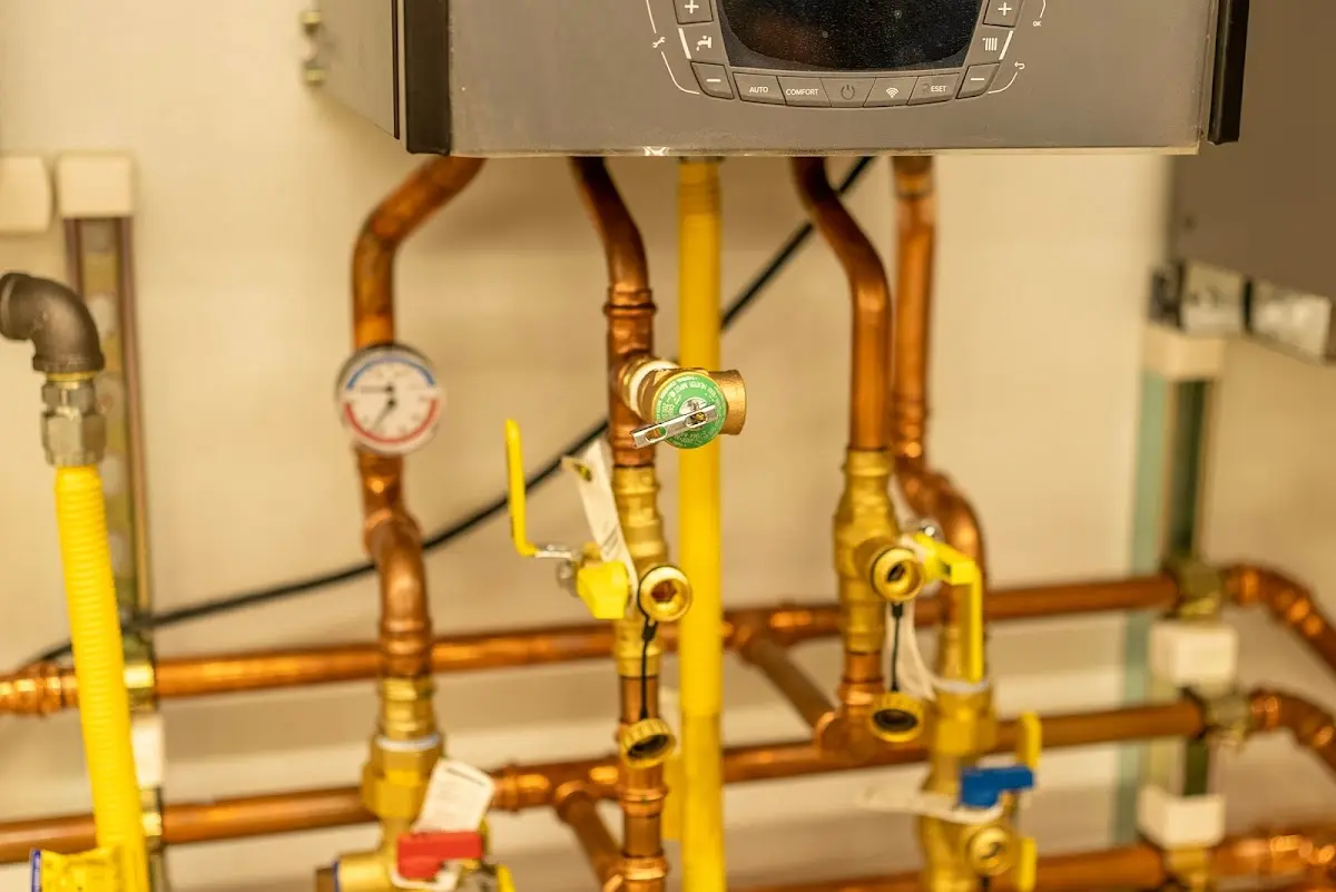 Licensed technician providing Backflow Prevention for a homeowner in Pittsburg